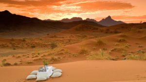 005642-12-desert-dune-sunset-dining